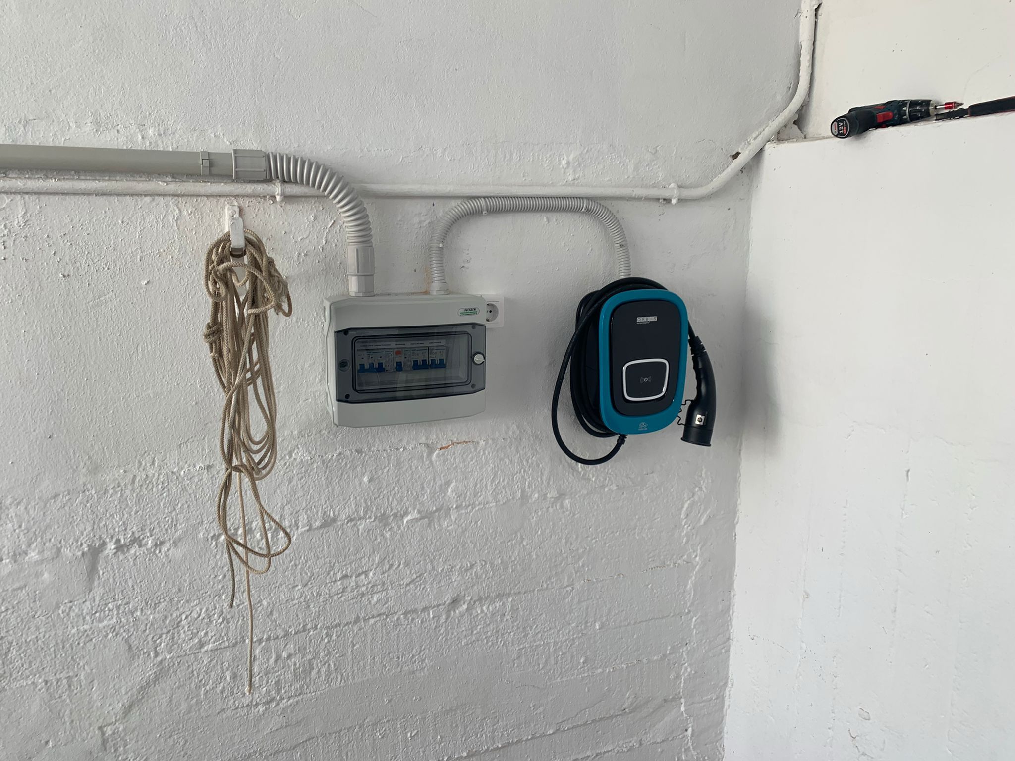 Cargador coche eléctrico